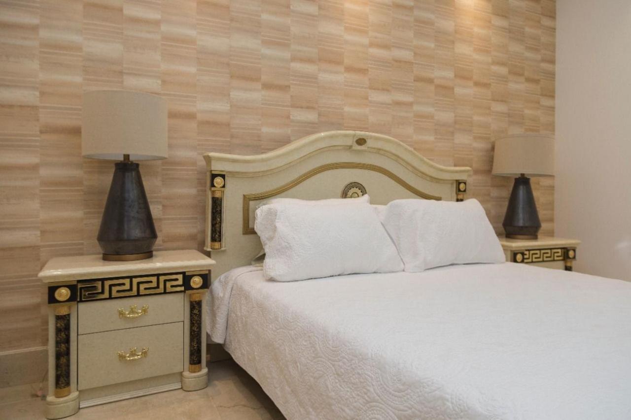 Soha Suites II Сантяго де лос Кабайерос Екстериор снимка