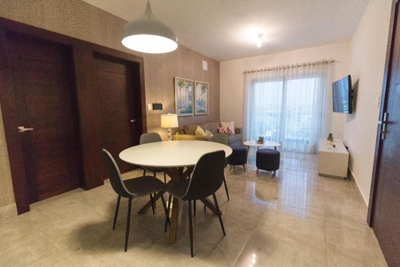 Soha Suites II Сантяго де лос Кабайерос Екстериор снимка