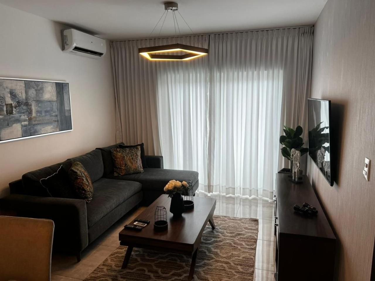 Soha Suites II Сантяго де лос Кабайерос Екстериор снимка