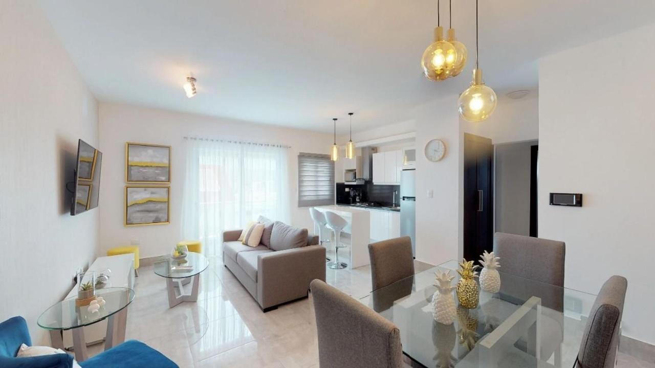 Soha Suites II Сантяго де лос Кабайерос Екстериор снимка