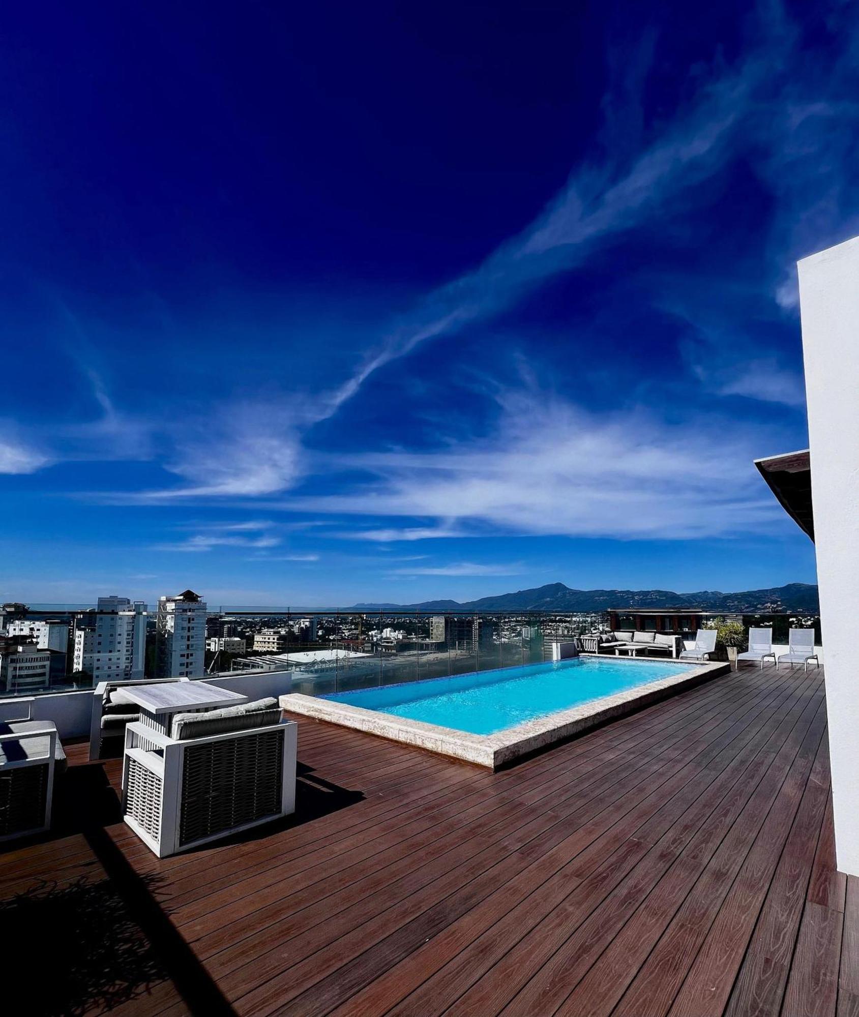 Soha Suites II Сантяго де лос Кабайерос Екстериор снимка